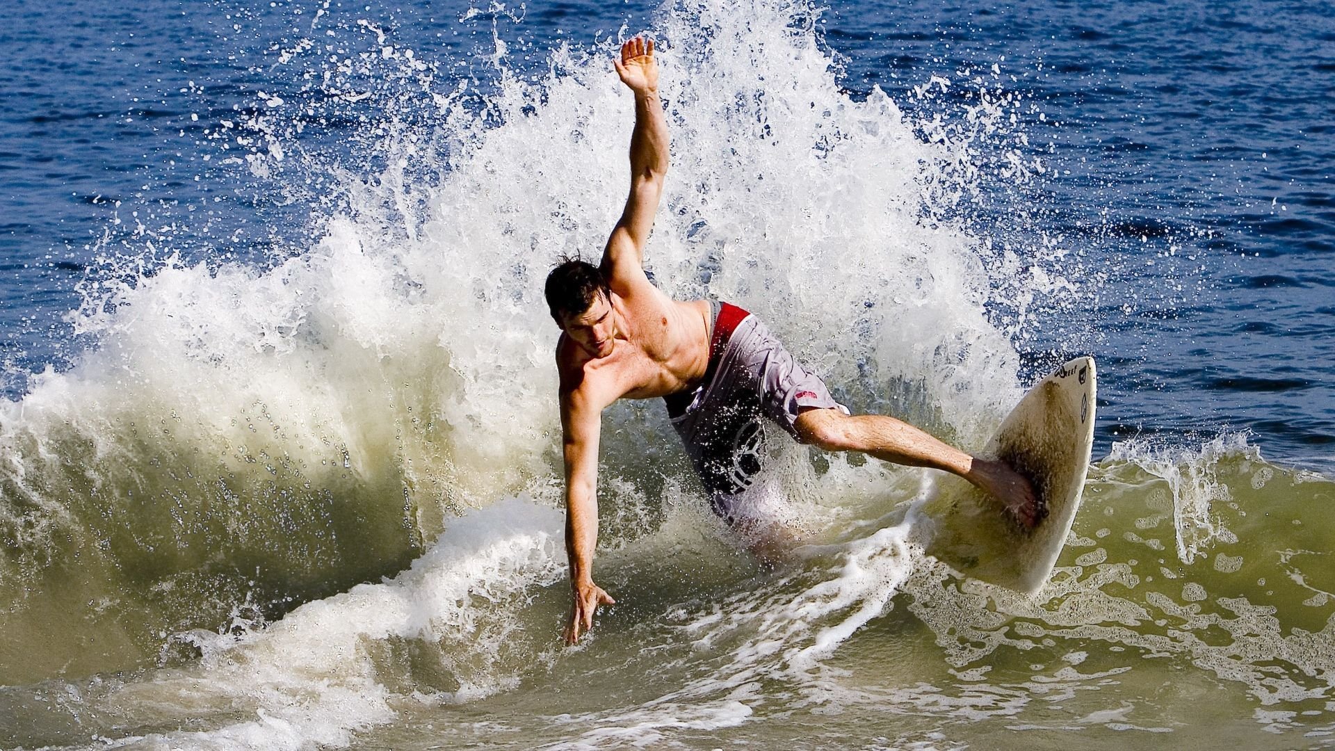 美国队在国际乒联混合团体世界杯中的关键战役与胜利，乒乓球 美国队